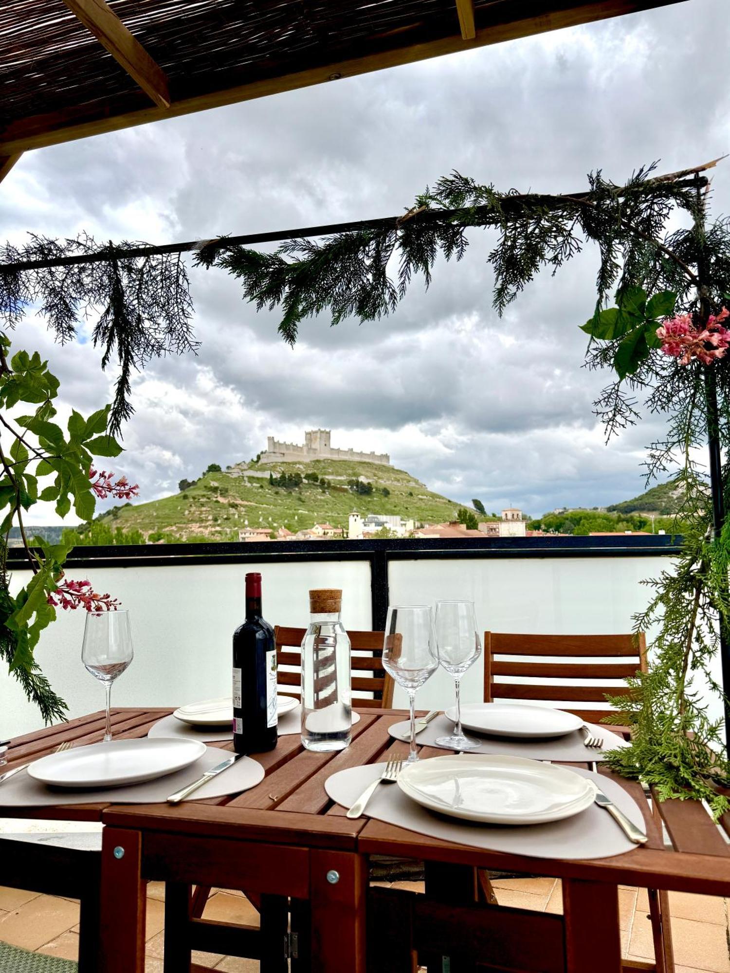 Casa De La Luz Apartment Peñafiel Екстериор снимка